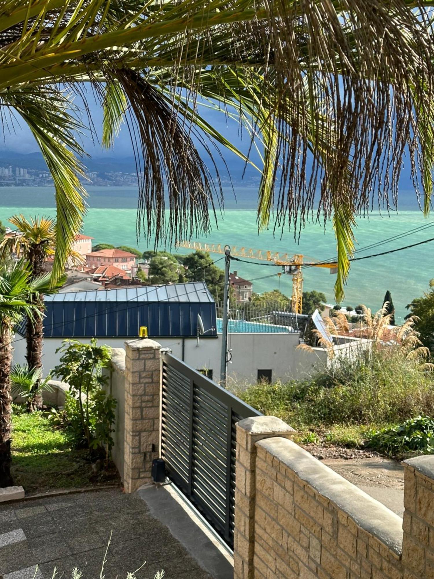 Vacation Home Lucija Slatina  Luaran gambar