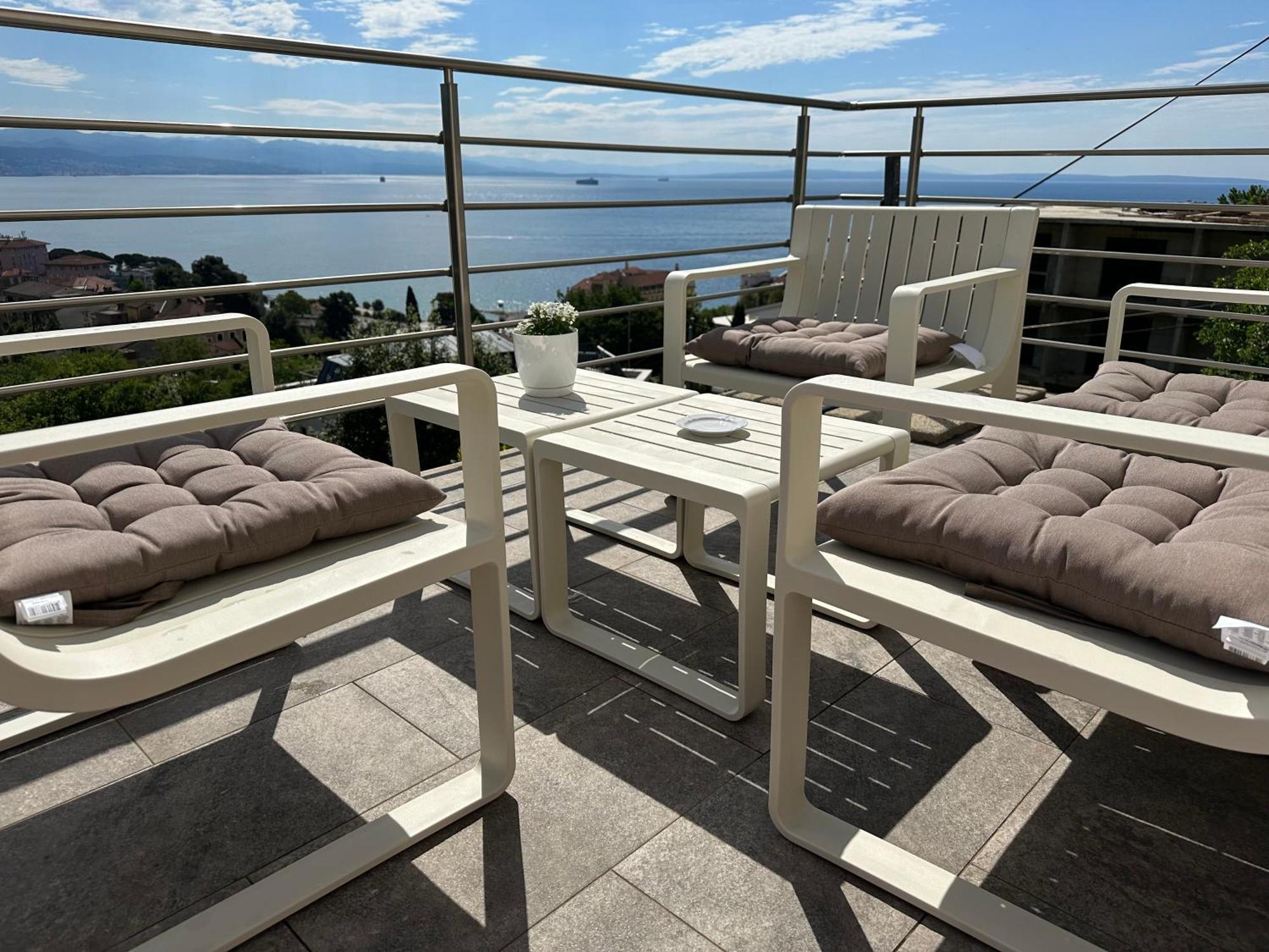 Vacation Home Lucija Slatina  Luaran gambar